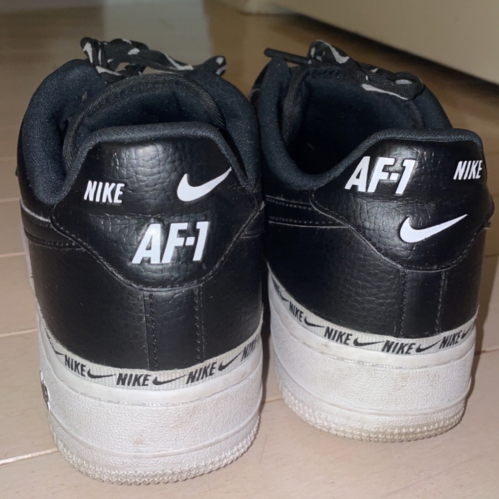 Nike Air Force 1 (AF-1) - Picture 5 of 5